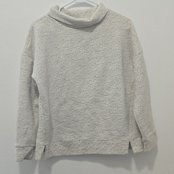 Jockey Sweaters - Jockey Speckled Cream Turtleneck Sweater